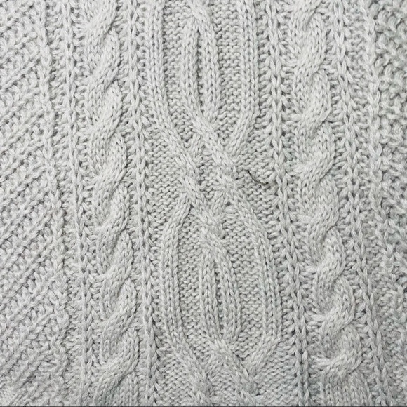 Caroll Paris Gray Cable Knit Mohair,Wool & Alpaca Blend Turtleneck Woman’s Shawl - Picture 8 of 12